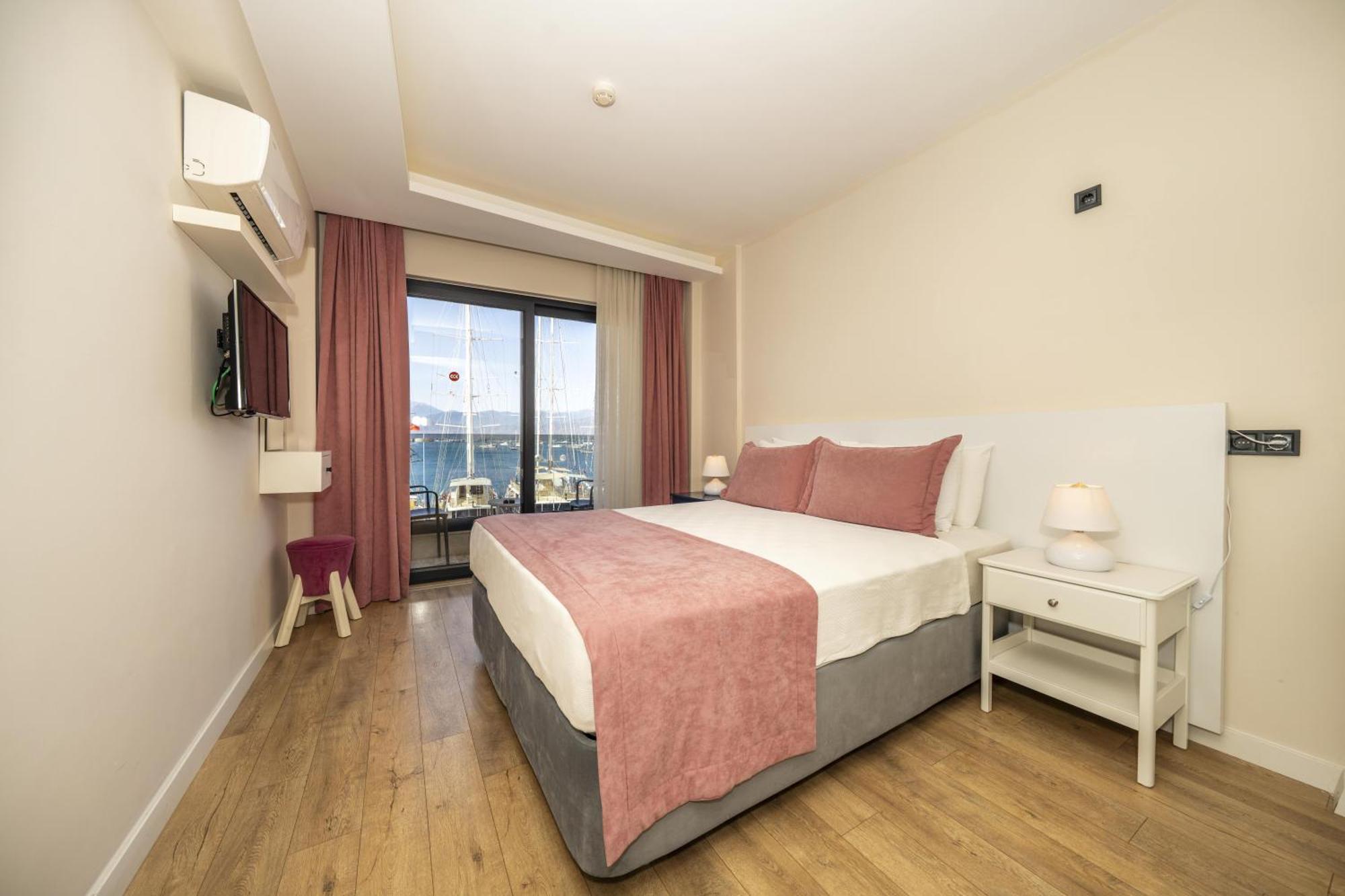 Ece Marina Suites Fethiye Exterior photo