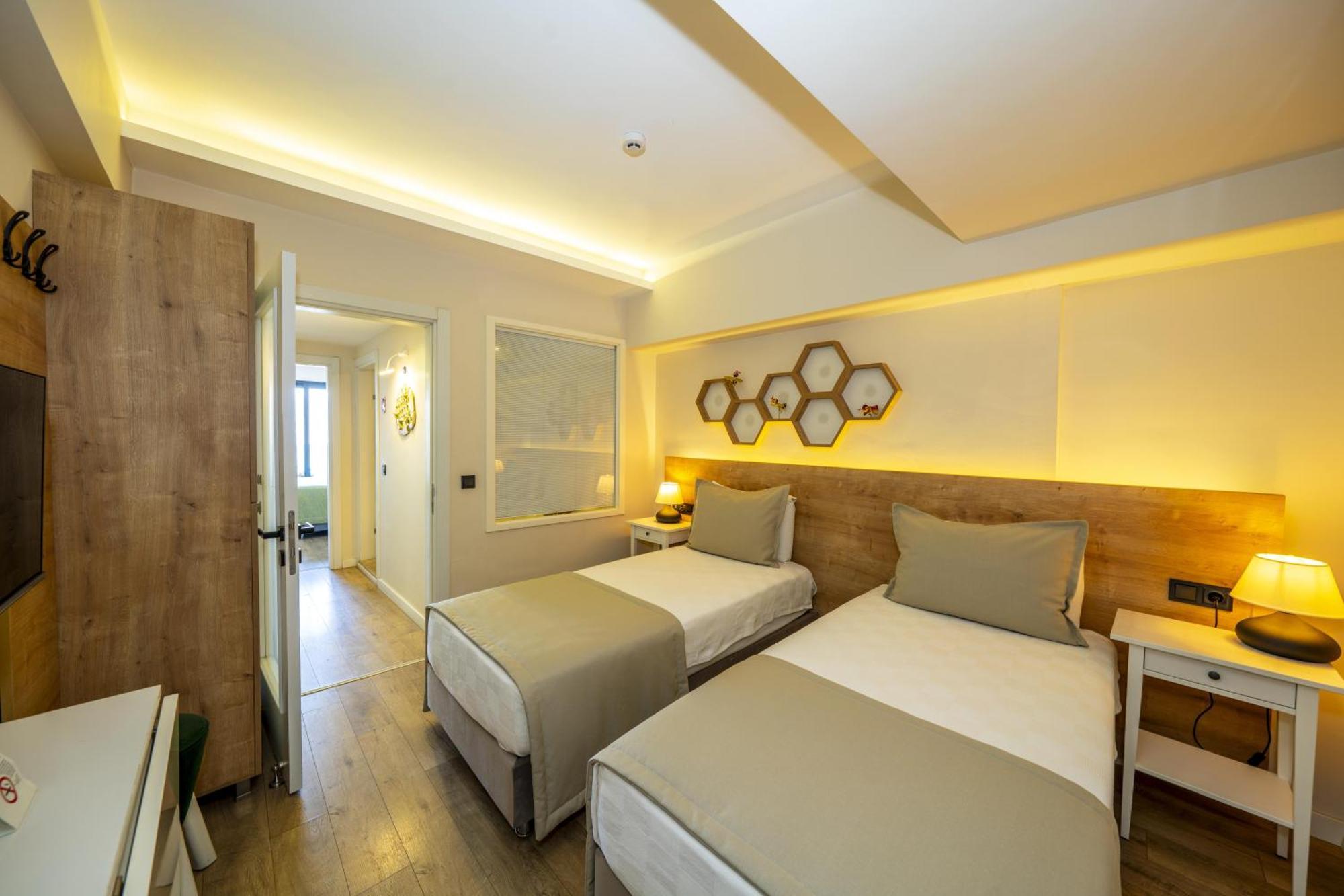 Ece Marina Suites Fethiye Exterior photo